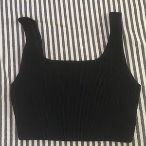 Babaton Ribbed Crop Top
